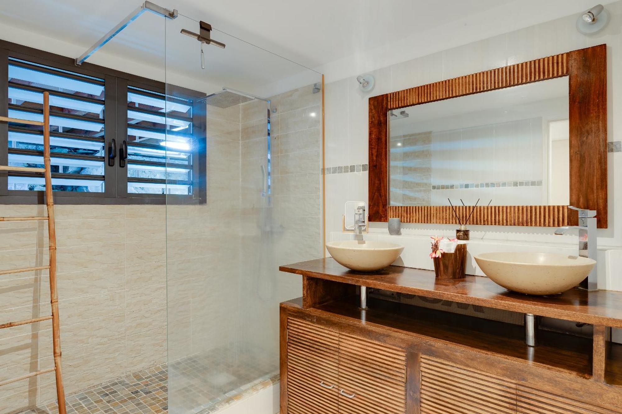 לה פוססיון Villa Oasis מראה חיצוני תמונה