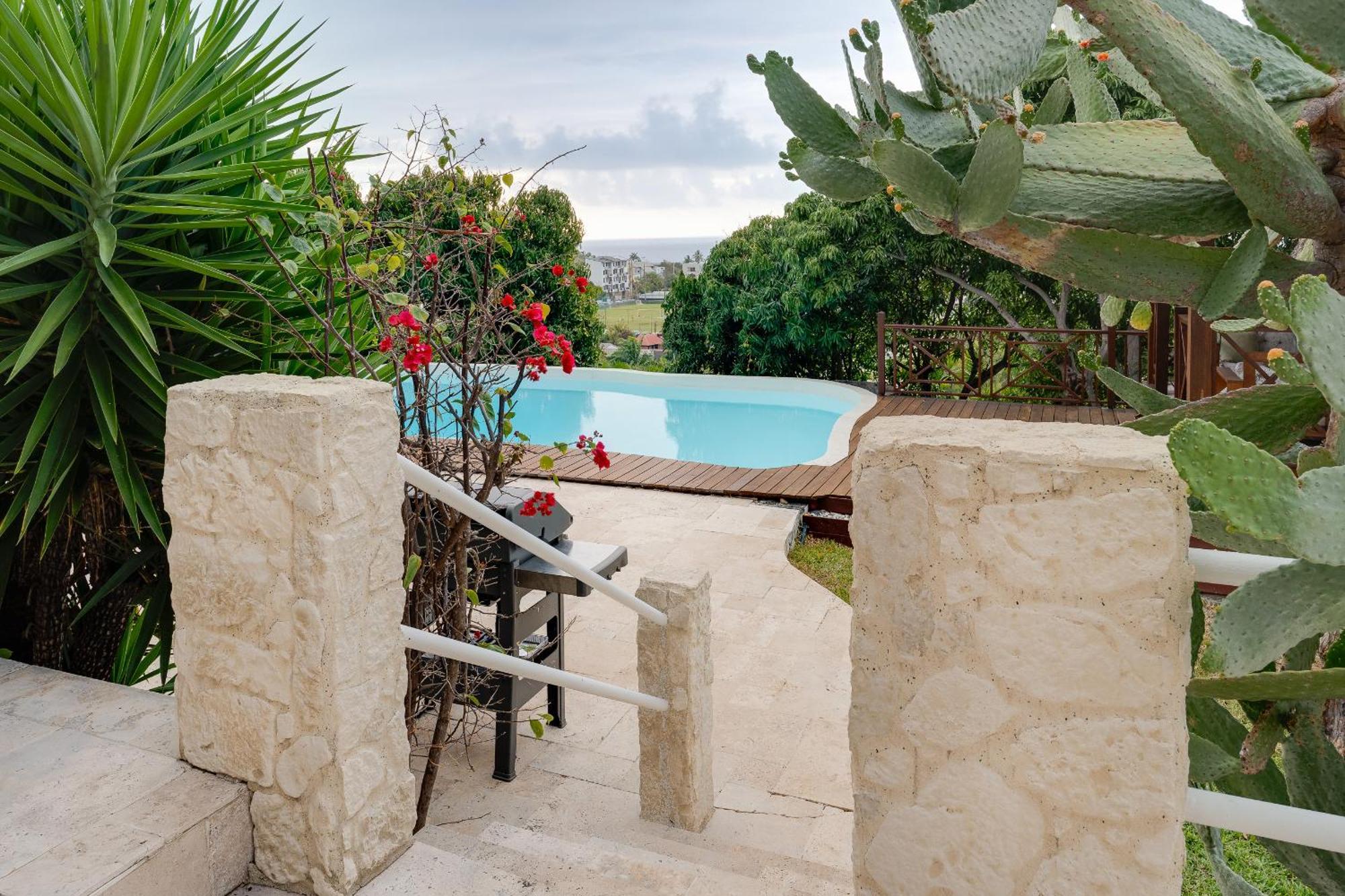 לה פוססיון Villa Oasis מראה חיצוני תמונה